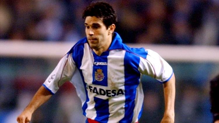 Juan Carlos Valeron, Legenda Spanyol saat bermain untuk Deportivo La Coruna Copyright: Matthew Ashton/EMPICS via Getty Images