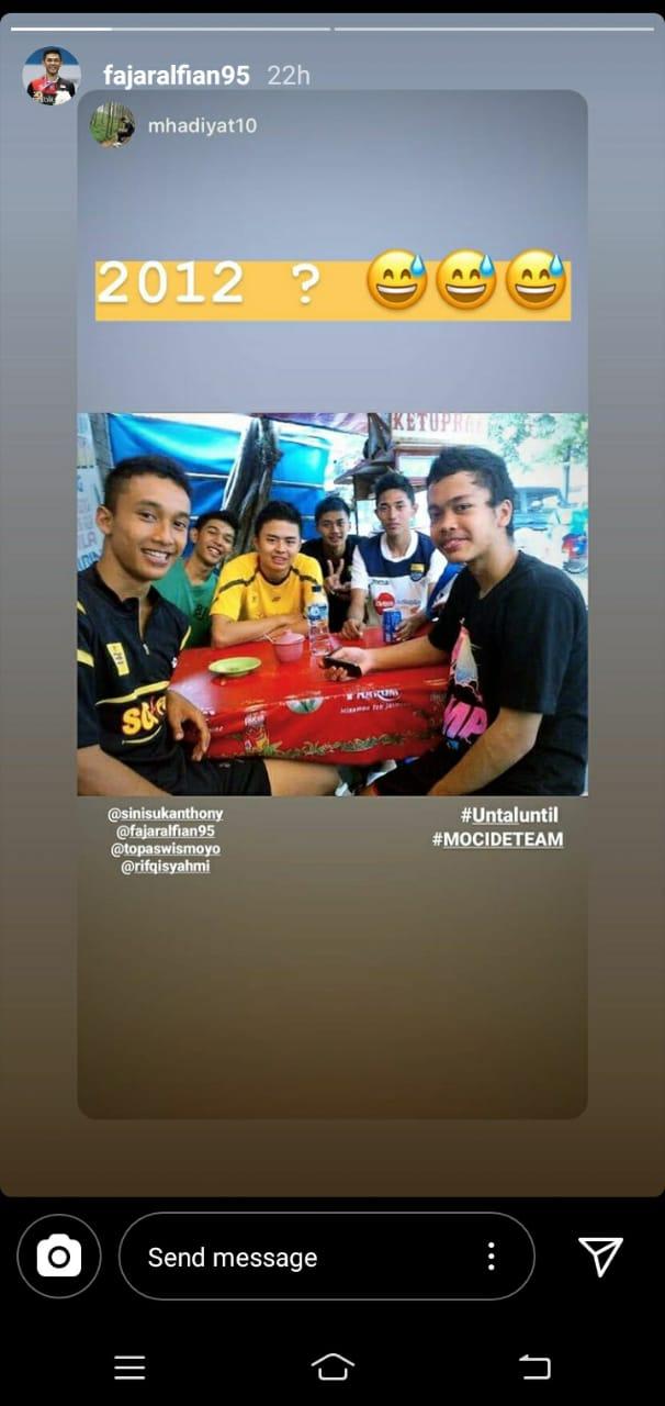 Foto muda pebulutangkis putra Indonesia Fajar Alfian dan Anthony Ginting. Copyright: Instagram/@fajaralfian95