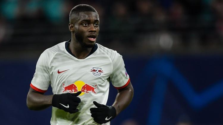 Pemain RB Leipzig, Dayot Upamecano, punya alasan tersendiri untuk menolak Manchester United di awal kariernya.