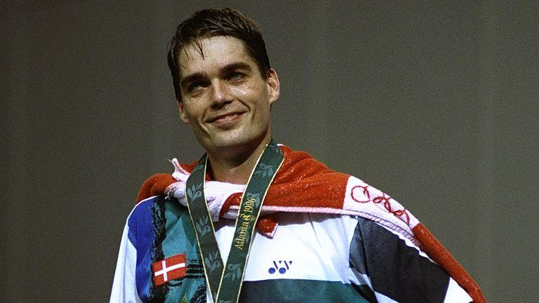 Hari ini, 01 Agustus 1996, 14 tahun yang lalu, Presiden BWF Poul Erik Hoyer Larsen berhasil meraih medali emas di Olimpiade Atlanta. - INDOSPORT