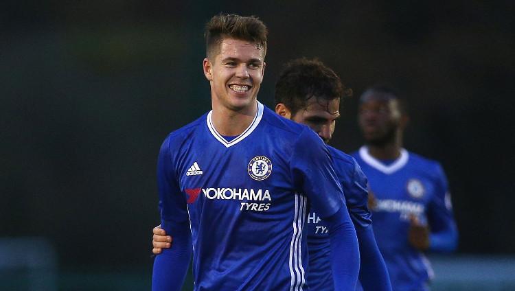 Pemain klub Liga Inggris Chelsea Marco van Ginkel (Belanda). Copyright: Alex Pantling/Getty Images