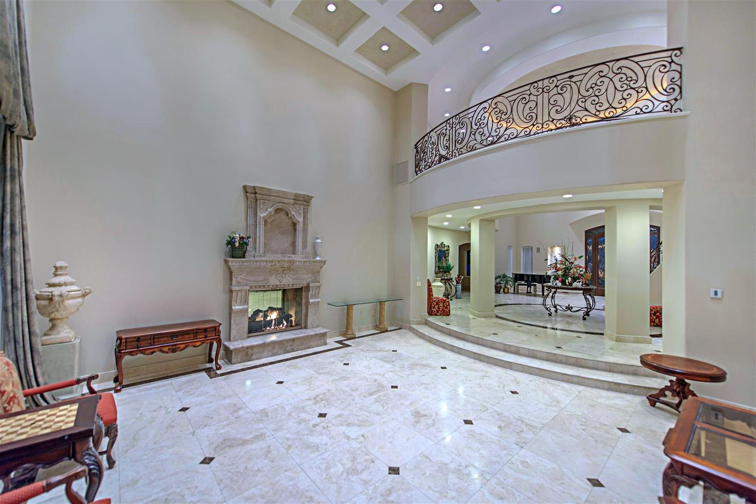 Isi rumah milik Mike Tyson sangat mewah Las Vegas. Copyright: Luxury Homes of Las Vegas