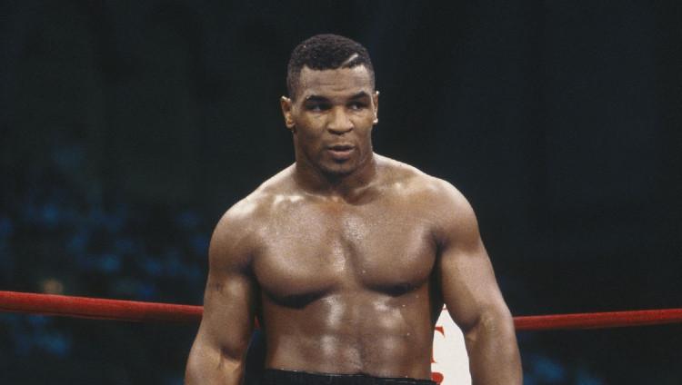 Mantan juara tinju kelas berat WBA, David Haye memperingatkan Mike Tyson untuk berduel dengan petinju seumuran jika dirinya memutuskan untuk naik ring lagi. - INDOSPORT