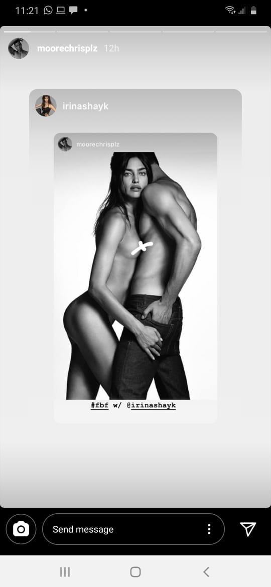 Pemotretan topless Irina Shayk bersama seorang model pria. Copyright: Instagram @irinashayk