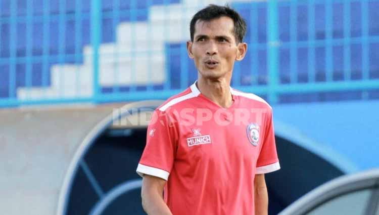 Siswantoro saat menjadi asisten pelatih Arema FC.