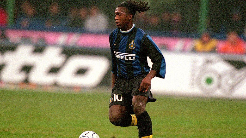 Clarence Seedorf menjadi salah satu dari 6 penjualan blunder dalam sejarah Inter Milan.