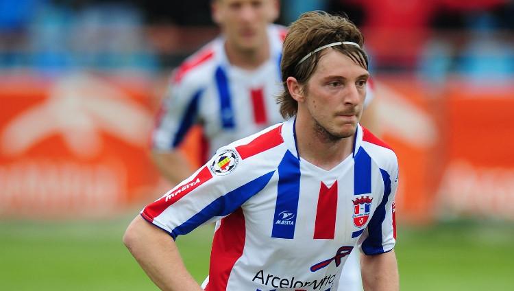 Penyerang kelahiran Rumania Liviu Antal tengah meraup berkah di awal 2020 meski tak jadi berlabuh ke klub Liga 1 PSM Makassar.