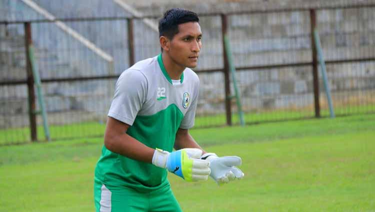 Setidaknya ada 3 mantan pemain klub Liga 1 Persib Bandung yang berhasil mencetak gol ke gawang mantan kiper PSMS Medan, Choirun Nasirin.