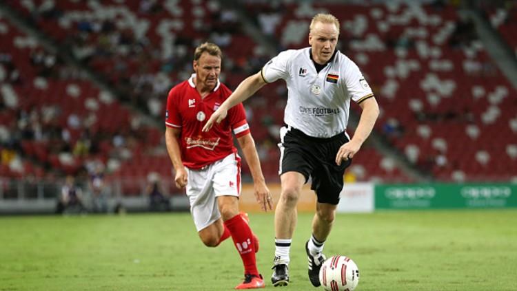 Carsten Ramelow, eks Timnas Jerman yang sempat jadi penyanyi.