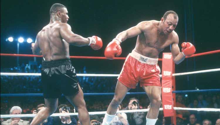 Mike Tyson vs James Smith. Copyright: Focus on Sport/Getty Images