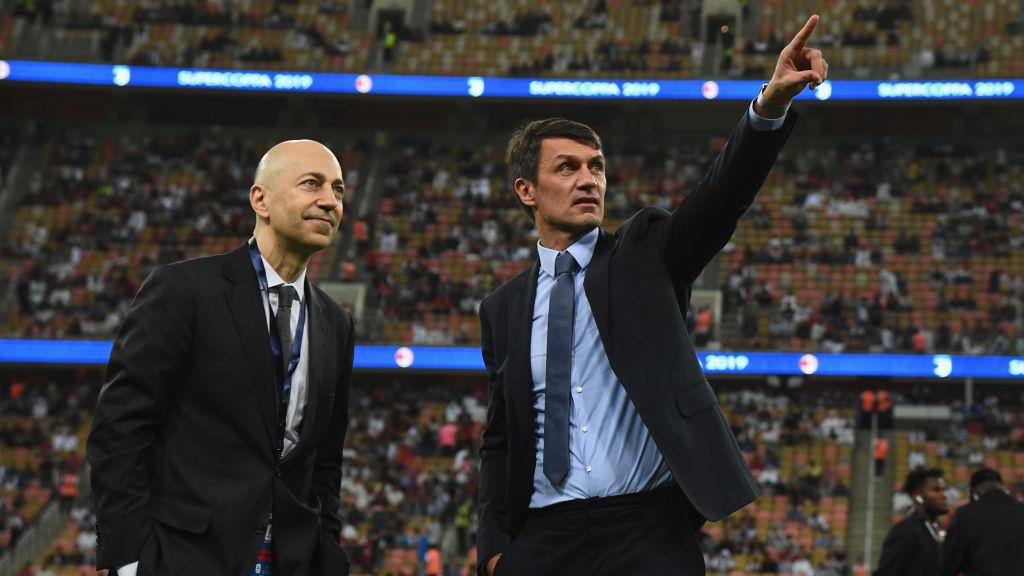 Ivan Gazidis saat bersama legenda AC Milan, Paolo Maldini. Foto: Claudio Villa/Getty Images for Lega Serie A.