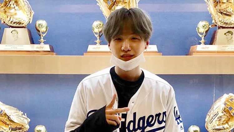 Suga BTS sempat jadi bahan olok-olok non-fans K-Pop usai disorot media olahraga.