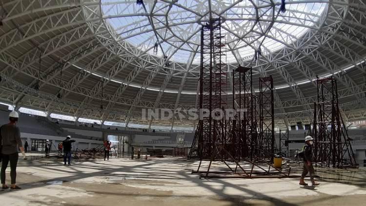 Istora Papua Bangkit yang sudah memasuki tahap pengerjaan 90,7 persen.