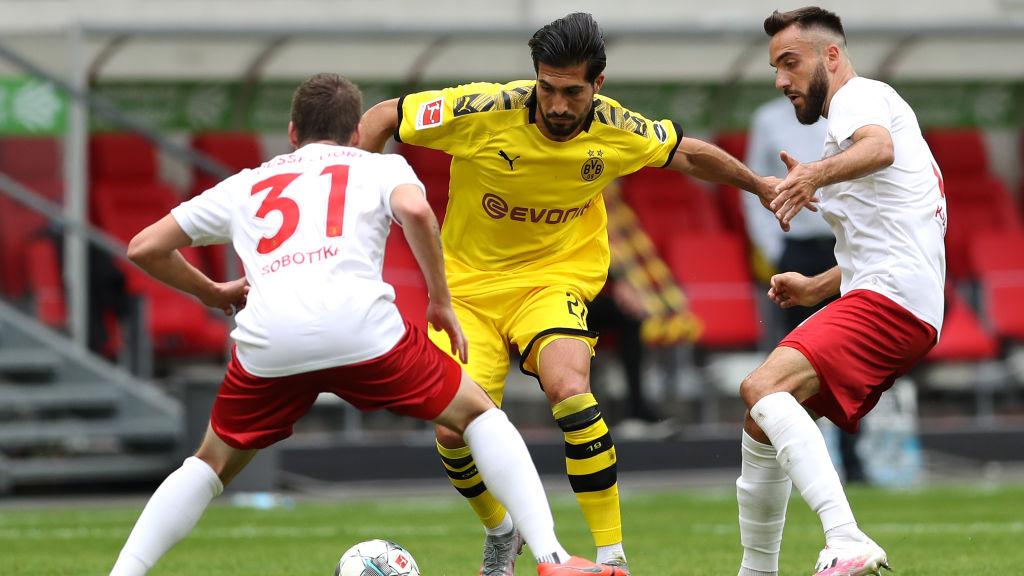 Emre Can dijaga ketat dalam laga Fortuna Dusseldorf vs Borussia Dortmund - INDOSPORT