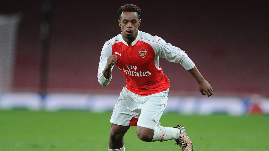 Eks Arsenal, Tyrell Robinson, harus diadili usai berhubungan seks dengan anak berusia 14 tahun sekaligus menyebarkan foto tak senonoh keduanya.