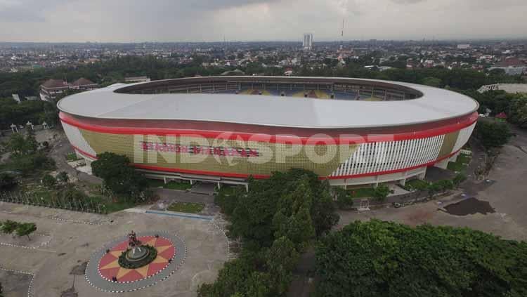Pemandangan Stadion Manahan, yang akan jadi salah satu venue Piala Dunia U-20 - INDOSPORT