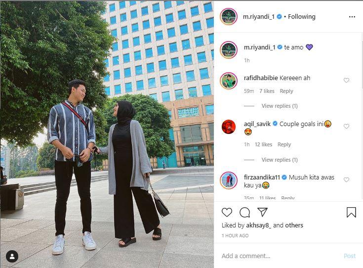 Kiper Barito Putera, Muhammad Riyandi mulai go public dengan wanita pujaannya yang bernama Syafilla Putry. Copyright: Instagram/m.riyandi_1