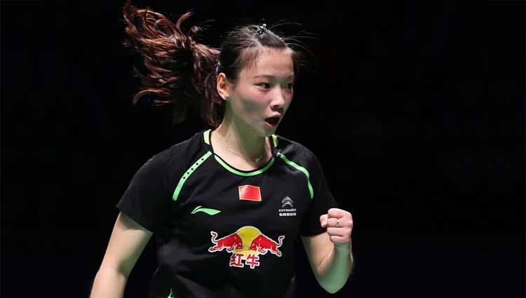 Dua sejoli bulutangkis China, Liu Yuchen dan Huang Yaqiong terciduk dengan pacaran di Asian Games 2022. - INDOSPORT