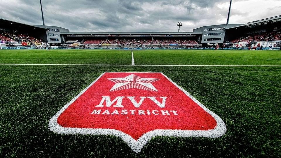 Kisah klub baru pelatih Darije Kalezic, yakni MVV Maastricht diketahui sebagai penikmat pemain sepak bola keturunan Indonesia. - INDOSPORT