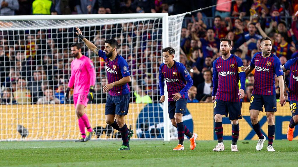 Selebrasi Luis Suarez usai mencetak gol di Liga Champions pada laga Barcelona vs Liverpool Copyright: Mikel Trigueros / Urbanandsport / NurPhoto via Getty Images