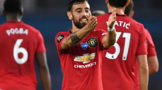 Bruno Fernandes kerap disebut pembelian terbaik Manchester United di bursa transfer Januari. Nyatanya, ia cuma jadi nomor 3. Lantas siapakah yang nomor 1?