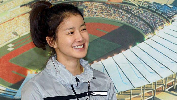 Termasuk Lee Si Young, tak disangka bahwa beberapa artis cantik Korea Selatan yang terlihat anggun dan memesona dulunya pernah menjadi atlet. - INDOSPORT