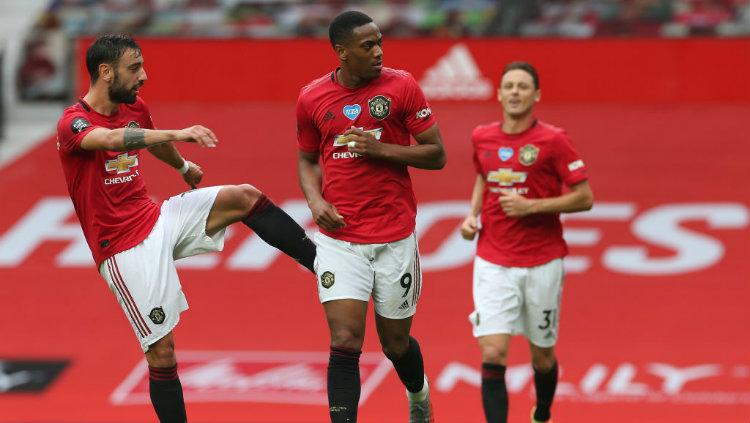 Manchester United telah dipastikan lolos ke Liga Champions musim depan. Berikut ini 5 pemain yang wajib diboyong agar tidak tampil memalukan di ajang tersebut.