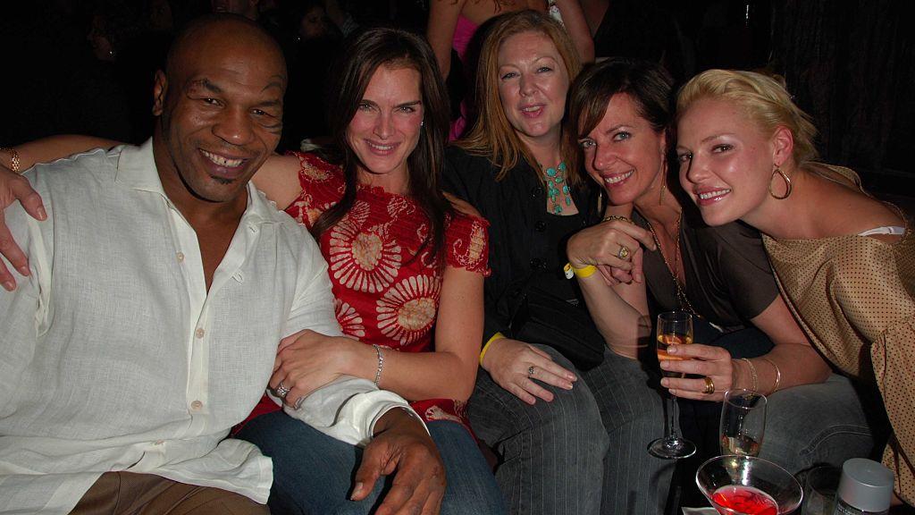 Cara Jitu yang Membuat Mike Tyson Lepas dari Kecanduan Seks.