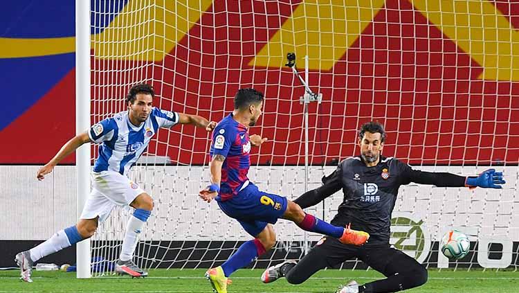 Luis Suarez menjadi satu-satunya pemain yang mencetak gol di laga Barcelona vs Espanyol dalam lanjutan LaLiga Spanyol 2019/20.