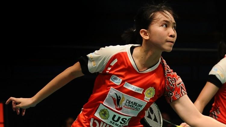 Melihat aksi pebulutangkis ganda campuran, Mychelle Crhystine Bandaso yang seperti Yuta Watanabe versi wanita dari Indonesia.