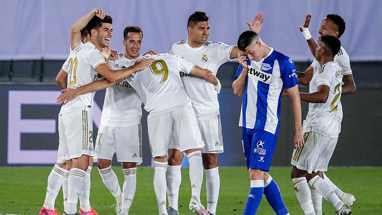 Kemenangan atas Alaves membuat Real Madrid semakin kokoh di puncak klasemen LaLiga Spanyol 2019/20 dengan torehan 80 poin.