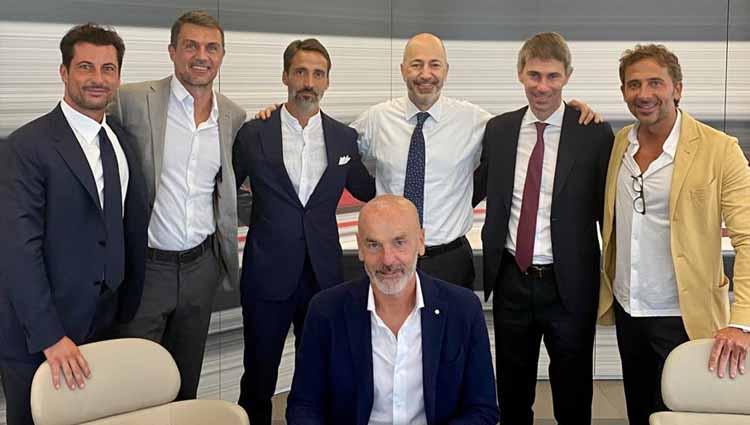 Pelatih AC Milan, Stefano Pioli, mengatakan bahwa timnya akan melakukan sesuatu terkait rencana raksasa Serie A Liga Italia tersebut di bursa transfer.