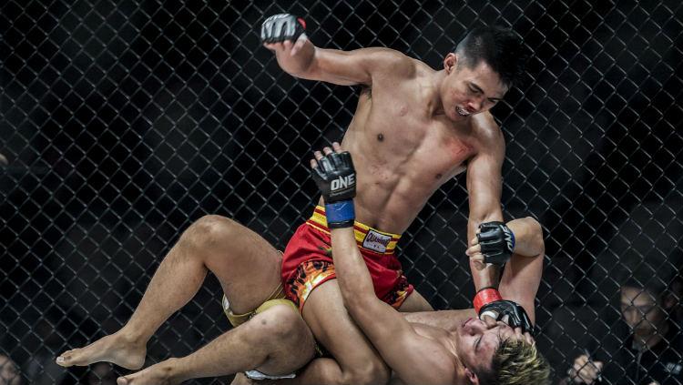 Petarung Mixed Martial Arts (MMA) asal Kediri, Oscar Yaqut.