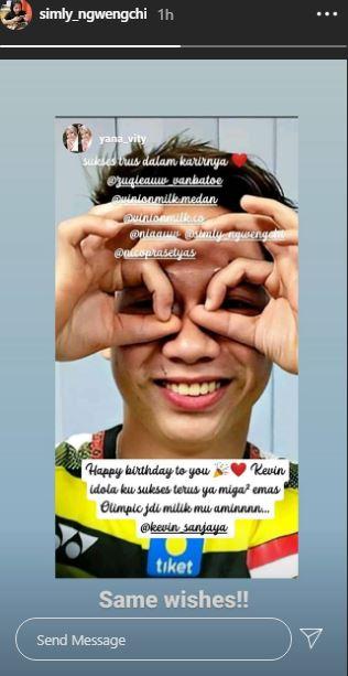 Pebulutangkis ganda putri Macau, Ng Weng Chi selalu mengingat hari ulang tahun idolanya, Kevin Sanjaya Sukamuljo. Copyright: Instagram