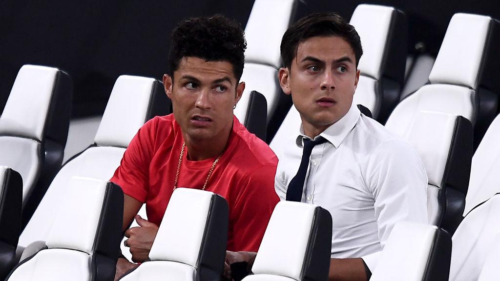 Cristiano Ronaldo dan Paulo Dybala