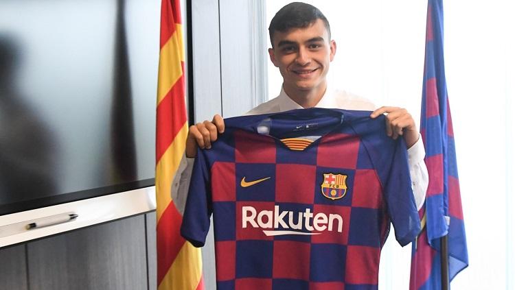 Barcelona resmi mendatangkan winger asal Spanyol, Pedri Lopez. Copyright: FC Barcelona