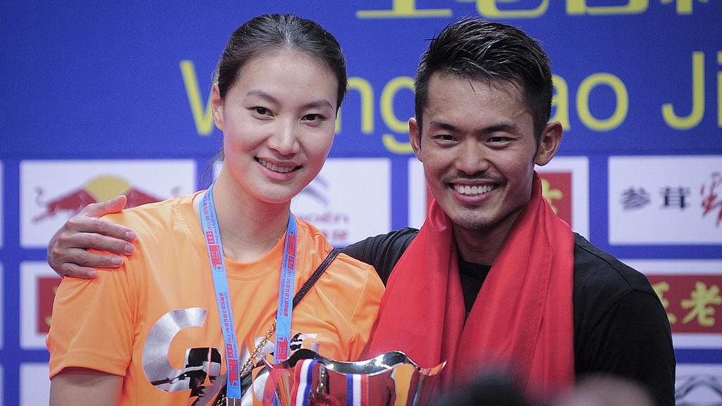 Istri Lin Dan, Xie Xingfang disebut media China melakukan sebuah perjudian ketika memilih memaafkan suaminya yang sudah ketahuan selingkuh.