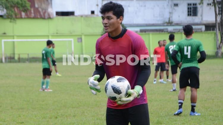 Kiper muda PSMS Medan, Muhammad Adi Satryo. - INDOSPORT