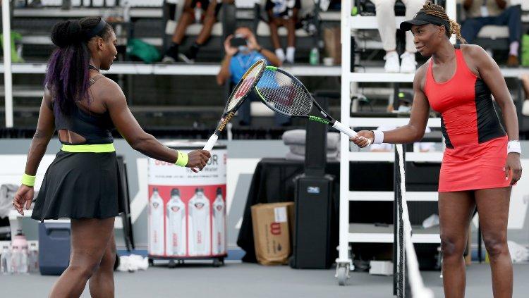Venus dan Serena Williams. - INDOSPORT