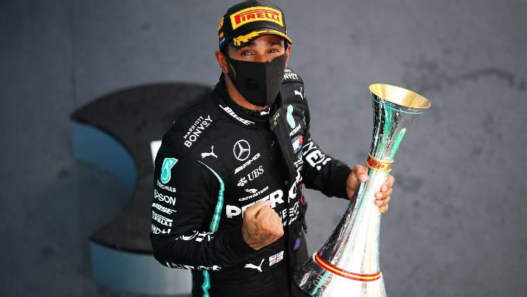 Berikut hasil balapan Formula 1 GP Spanyol yang berlangsung di Circuit de Catalunya, Minggu (16/08/20), di mana Ferrari sial dan Lewis Hamilton juara.