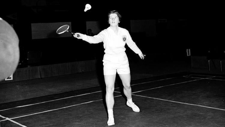 Legenda bulutangkis Judy Devlin di ajang All England. - INDOSPORT