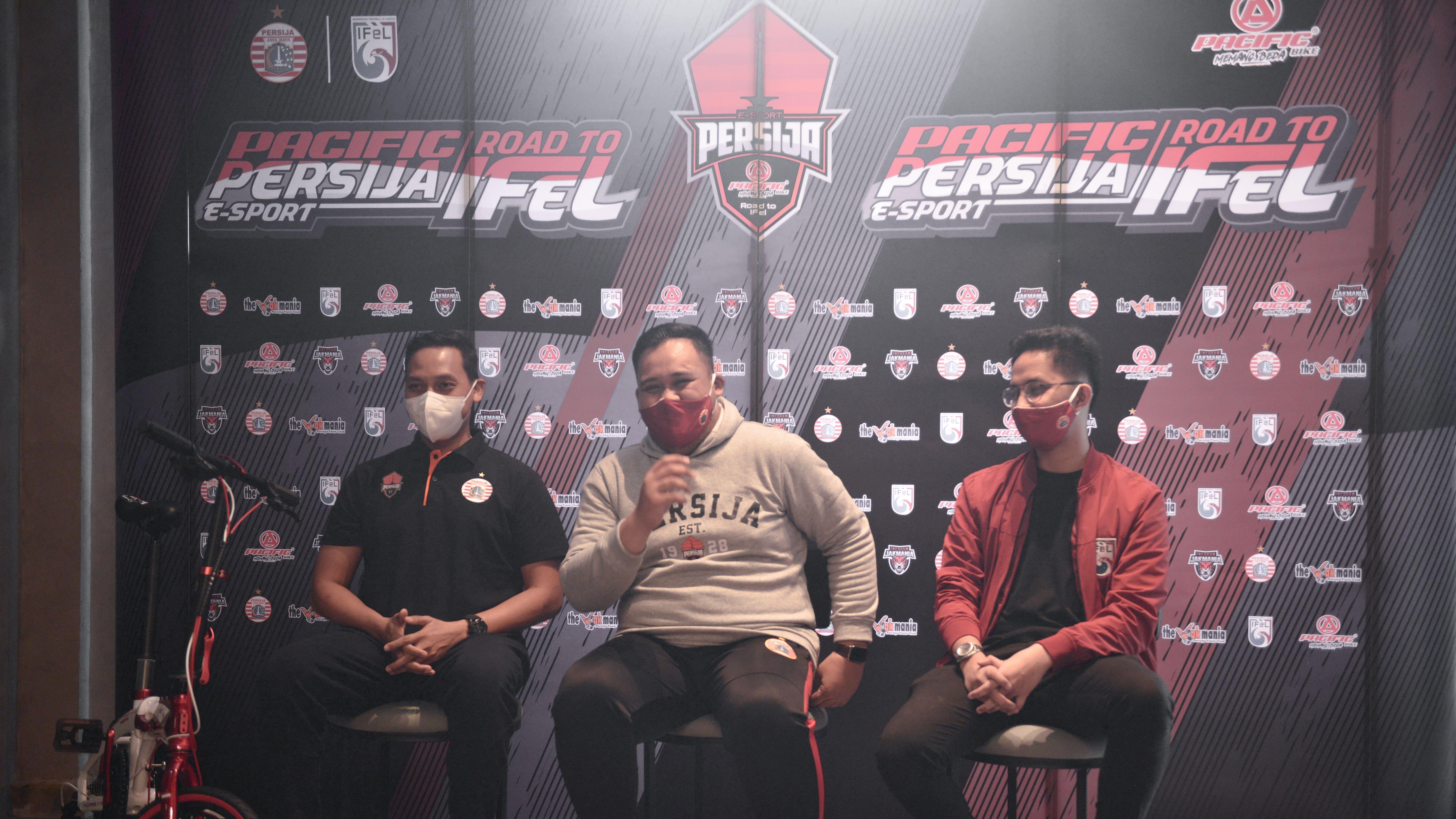 Persija Jakarta menjadi pionir klub sepak bola Indonesia pertama yang menyatakan bergabung di ajang Indonesian Football e-League (IFeL) 2020. - INDOSPORT
