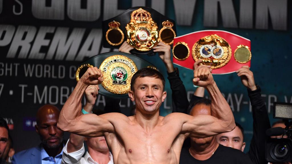 Juara tinju asal Kazakhstan, Gennady Golovkin tak kuasa menahan kekesalannya dan mengancam akan membunuh Oscar De La Hoya yang telah mengejeknya.