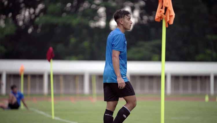 Jack Brown, salah satu pemain keturunan Indonesia yang tangguh dan berposisi di lini tengah Timnas Indonesia U-19. - INDOSPORT