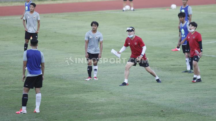 Skuat Timnas U-19 Latihan dan Dipimpin Shin Tae-yong