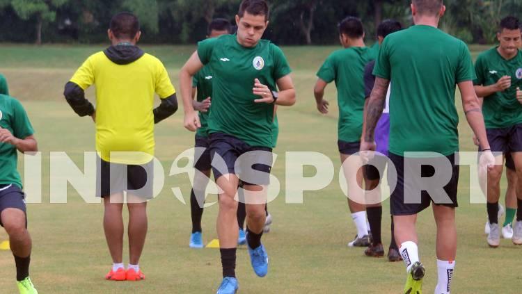 PSS Sleman secara resmi melepas satu pemain asing, Guilherme Felipe de Castro. Pelepasan pemain yang karib disapa Batata ini diumumkan melalui media official PSS. - INDOSPORT