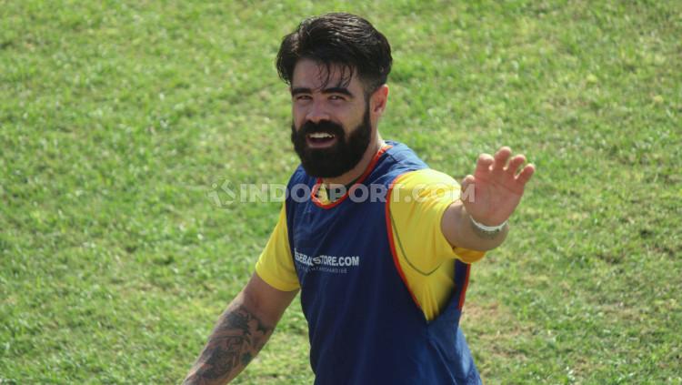 Mantan gelandang Persebaya Surabaya, Aryn Williams.