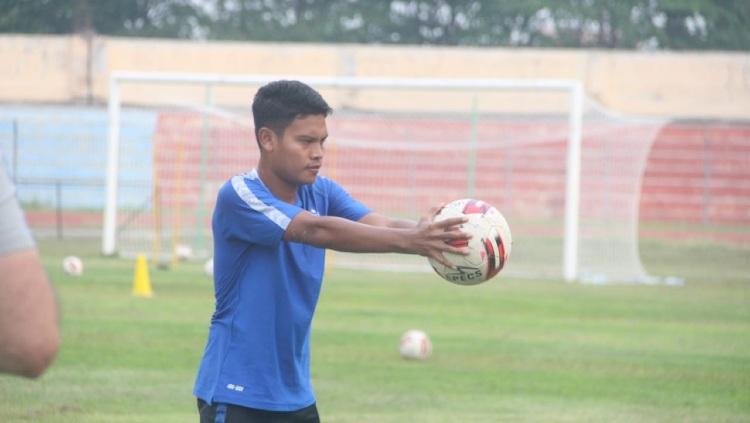Fandi Eko Utomo ketika melakukan latihan dengan PSIS Semarang di Stadion Kebondalem, Kendal.