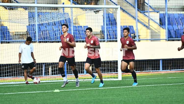 PSIS Semarang kembali menjalani latihan rutin pasca-melaksanakan tes swab di Mes Pemain sebelum latihan jelang Liga 1 2020, pada Selasa (15/09/20) kemarin.