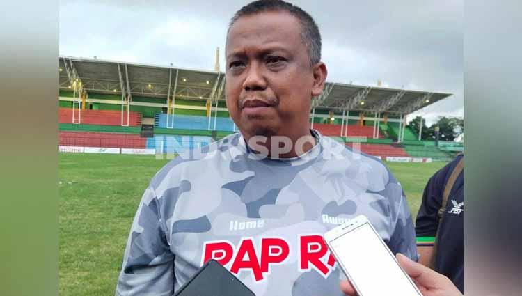 Klub Liga 2 2020, PSMS Medan, dikabarkan akan memboyong seorang pelatih baru. Namun pelatih tersebut bukan untuk mengantikan posisi Philep Hansen.